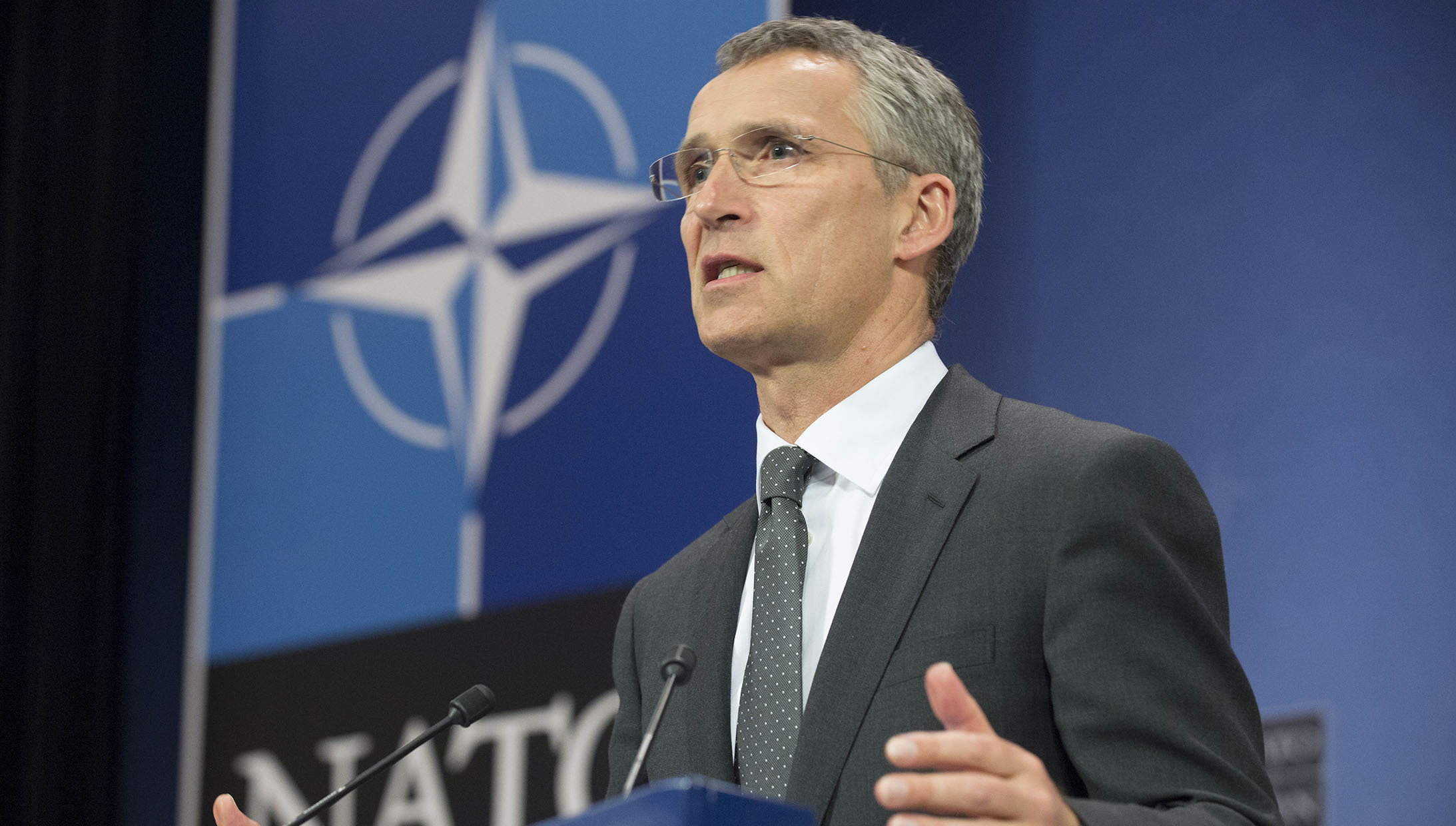 Mýty o NATO
