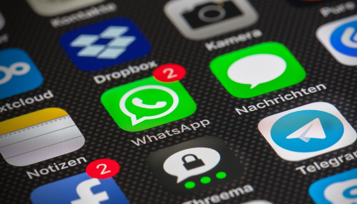 WhatsApp bojuje proti dezinformáciám s novými obmedzeniami